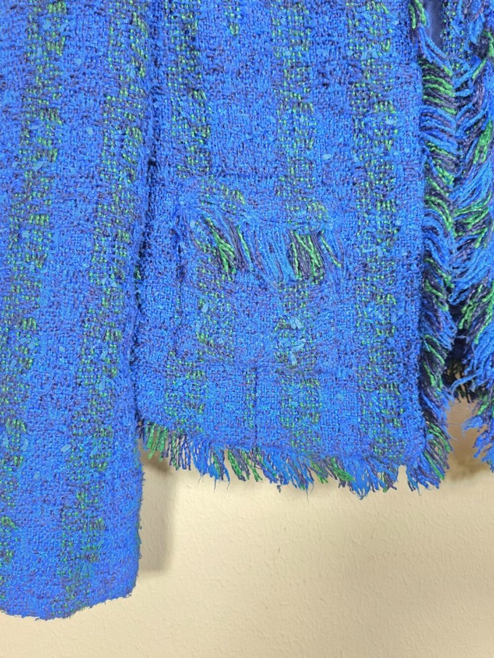L'agence Angelina Blazer Size 4 MSRP $695 - Picture 7 of 11